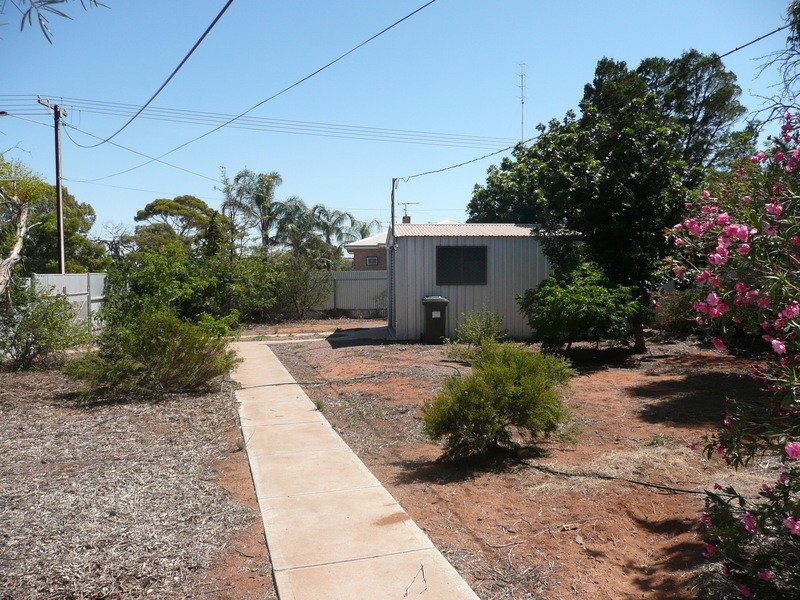 16 Jenkins Avenue, Whyalla Norrie, Whyalla SA 5600