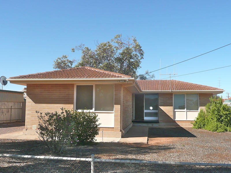 70 Flinders Avenue, Whyalla Stuart, Whyalla SA 5600
