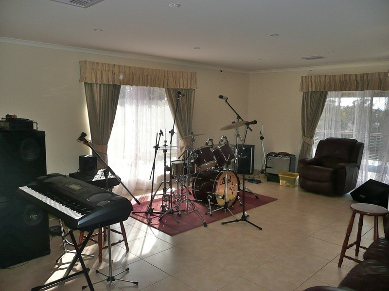 2 Mirambeena Drive, Whyalla SA 5600