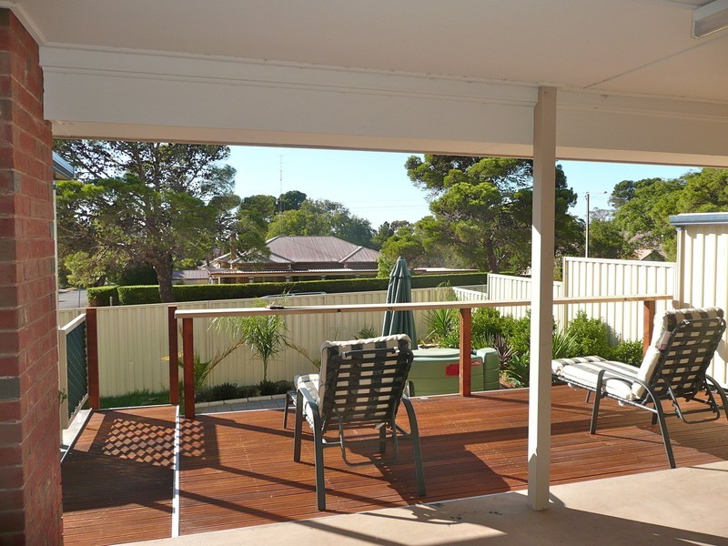 2 Mirambeena Drive, Whyalla SA 5600