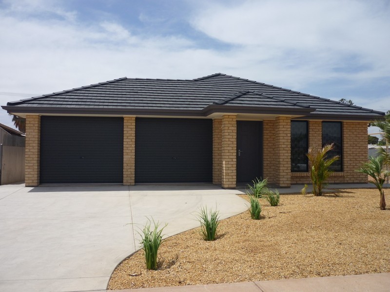 8 Hanley Street, Whyalla Norrie, Whyalla SA 5600