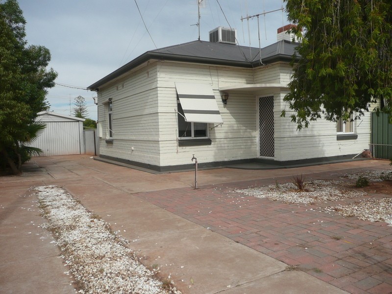 102 Lockhart Street, Whyalla SA 5600
