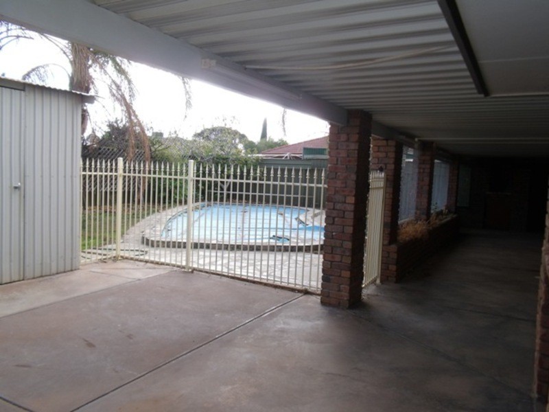 53 Lockwood Crescent, Whyalla Stuart, Whyalla SA 5600 the real estate