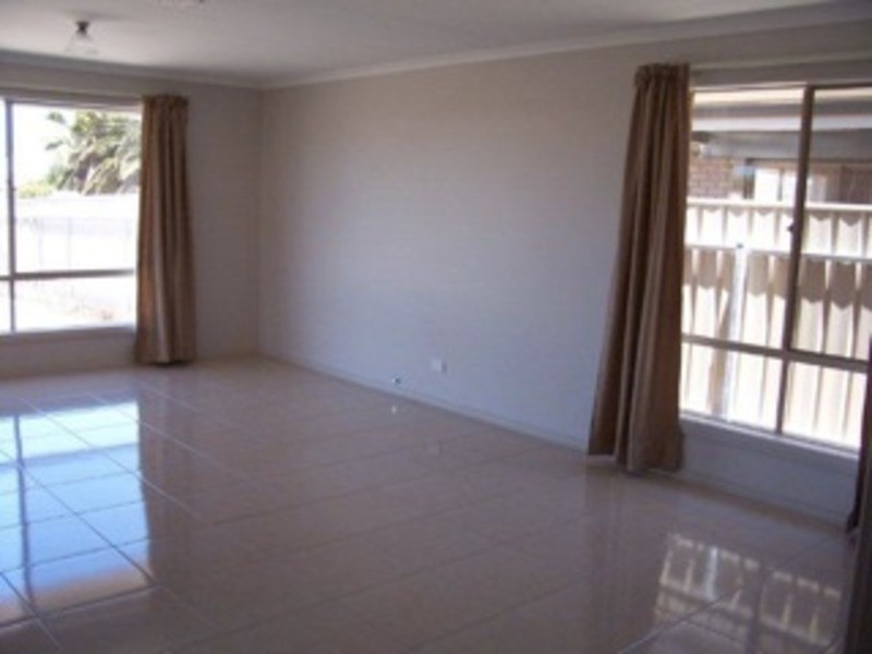 9 Hanley Street, Whyalla Norrie, Whyalla SA 5600