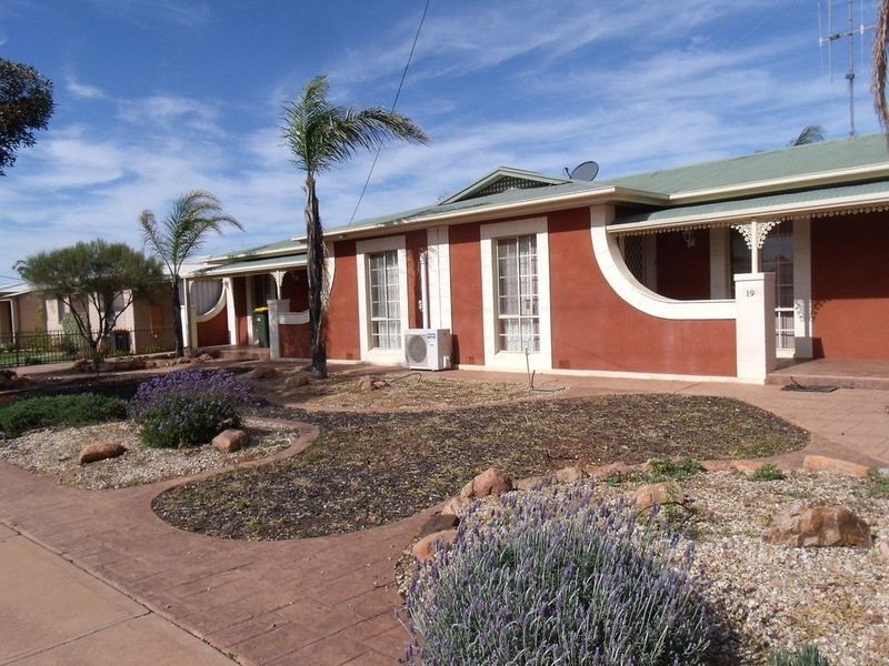 17-19 Thomas Street, Whyalla Stuart, Whyalla SA 5600