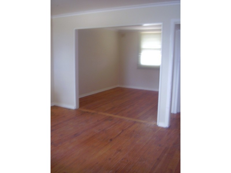 8 Moores Street, Wyalla Stuart, Whyalla SA 5600