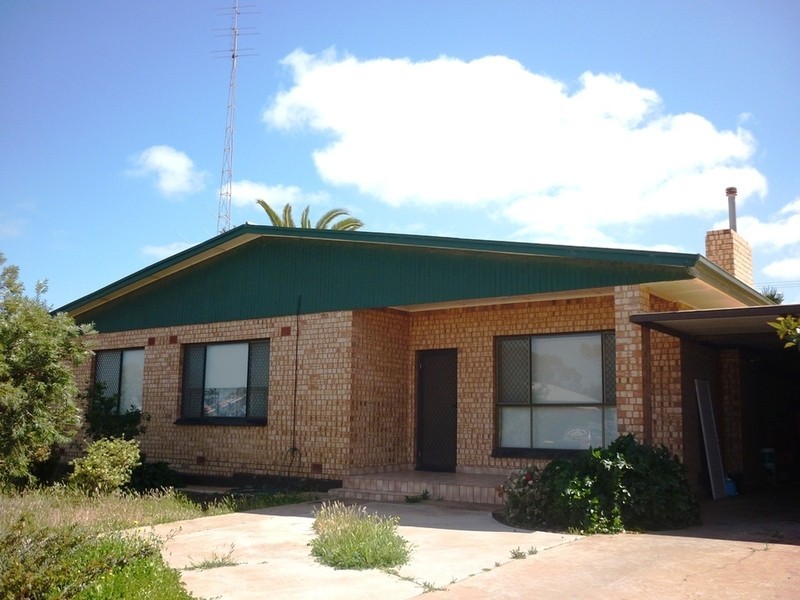 4 Neill Street, Whyalla Playford, Whyalla SA 5600
