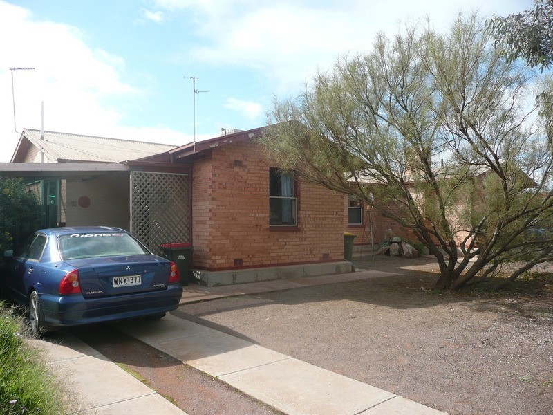 2/4 Boettcher Street, Whyalla Stuart, Whyalla SA 5600