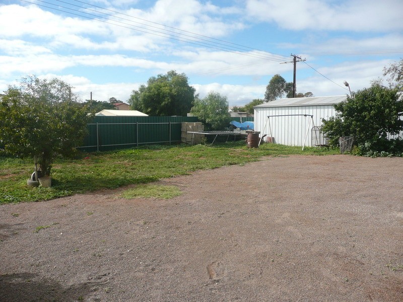 2/4 Boettcher Street, Whyalla Stuart, Whyalla SA 5600