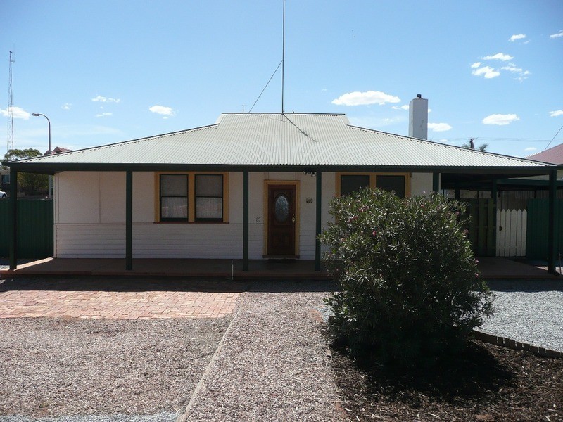 25 Playford Avenue, Whyalla Playford, Whyalla SA 5600