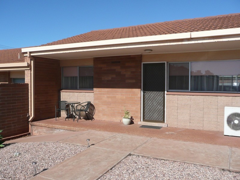 2/1 Kittel Street, Whyalla SA 5600