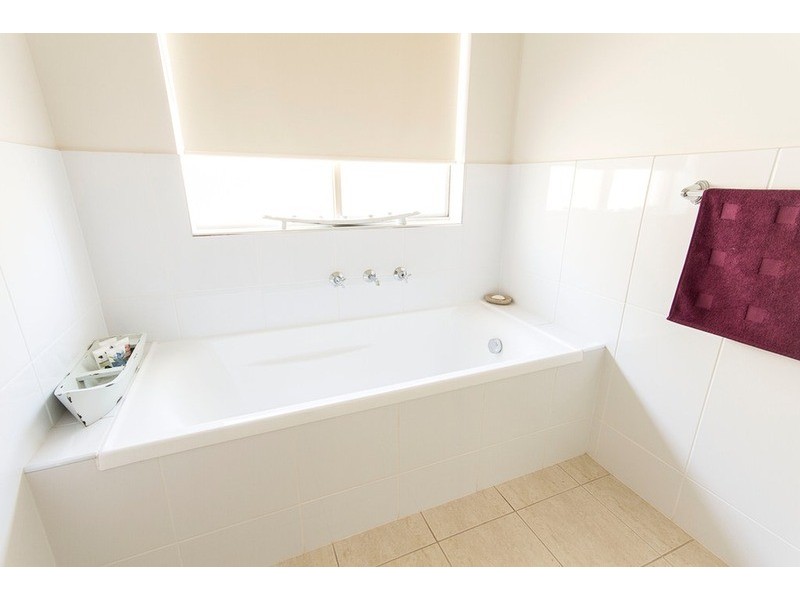 8 Marevista  Crescent, Whyalla SA 5600