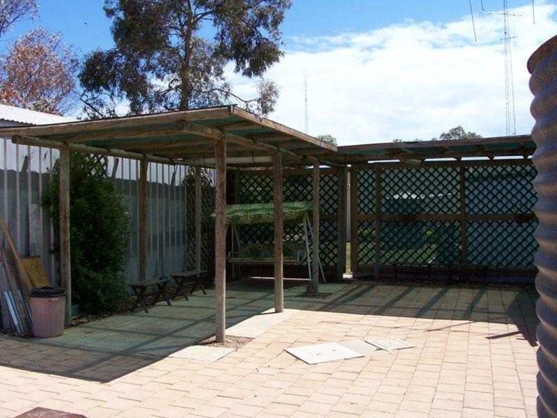 63 Trevalley Road, Fisherman Bay SA 5522