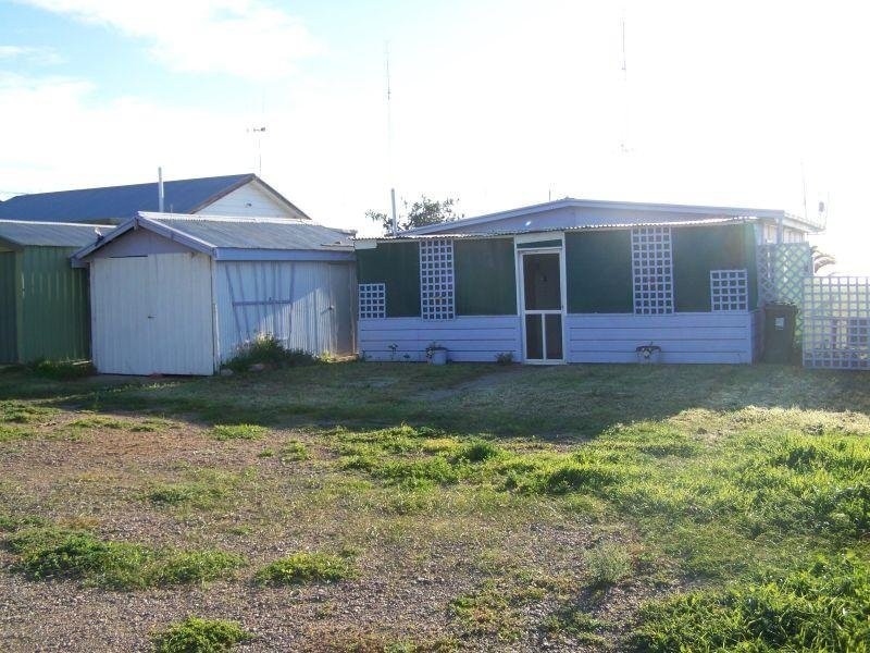 105 Fisherman Bay Road, Port Broughton SA 5522