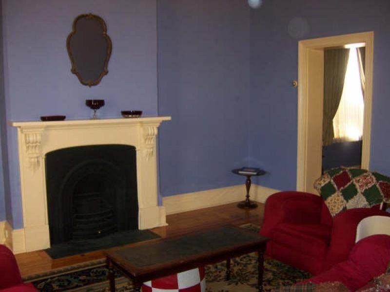 8 Eyre Road, Crystal Brook SA 5523