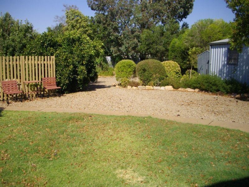 8 Eyre Road, Crystal Brook SA 5523