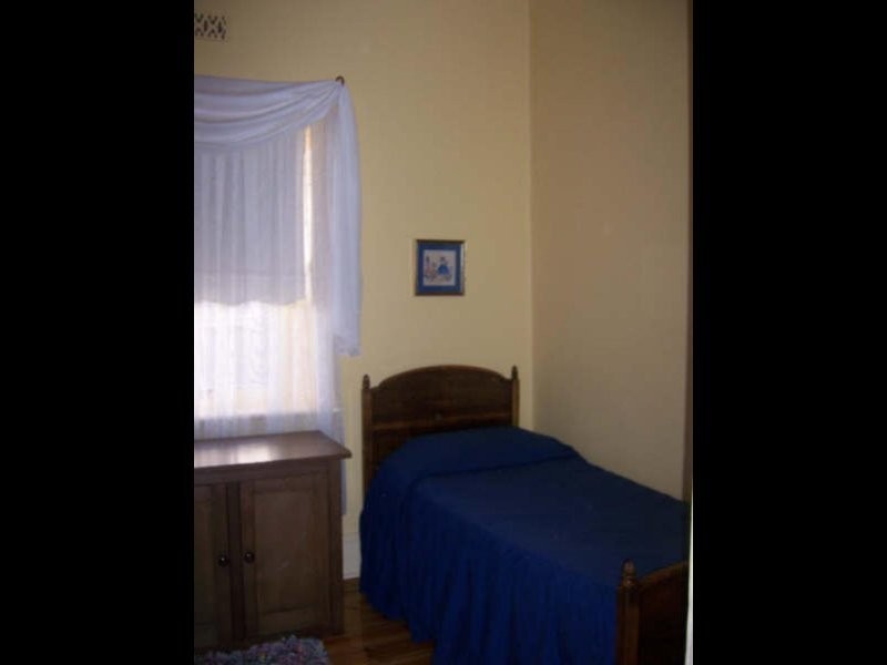 8 Eyre Road, Crystal Brook SA 5523