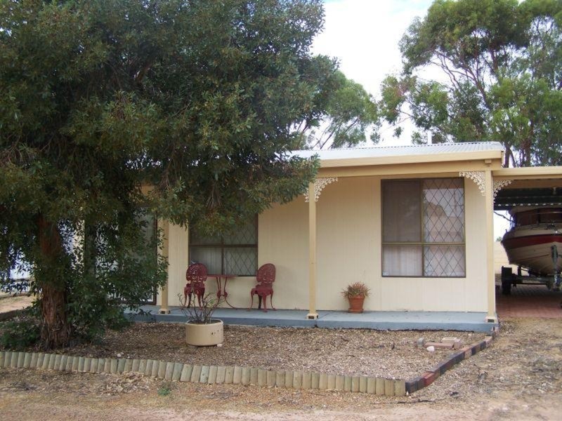 39 Dolphin Road, Fisherman Bay SA 5522