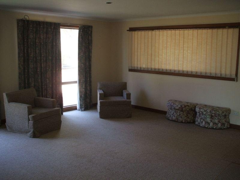 10 Hollywood Road, Gladstone SA 5473