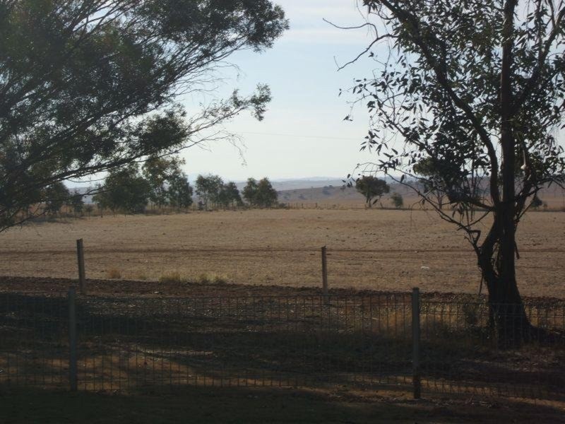 10 Hollywood Road, Gladstone SA 5473