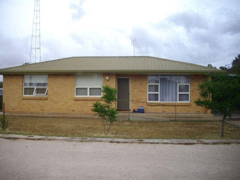 19 West Terrace, Laura SA 5480