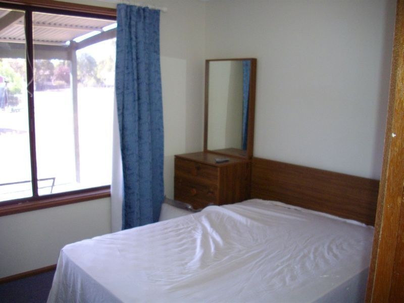 11 Fourth Street, Wirrabara SA 5481