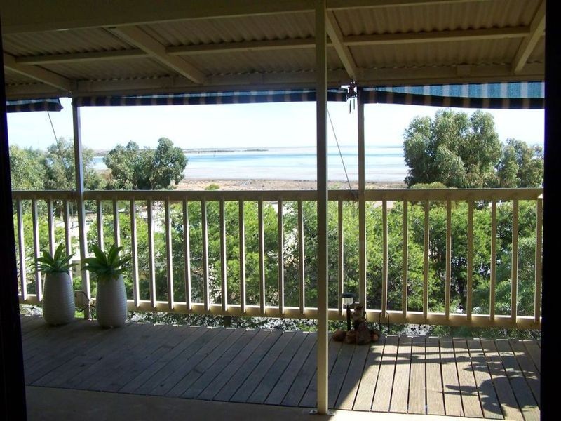 121 Fisherman Bay Road, Port Broughton SA 5522