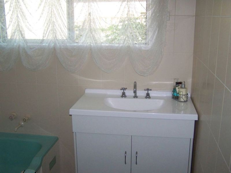 121 Fisherman Bay Road, Port Broughton SA 5522