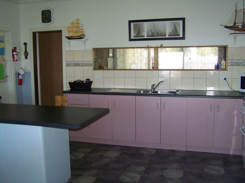 121 Fisherman Bay Road, Port Broughton SA 5522