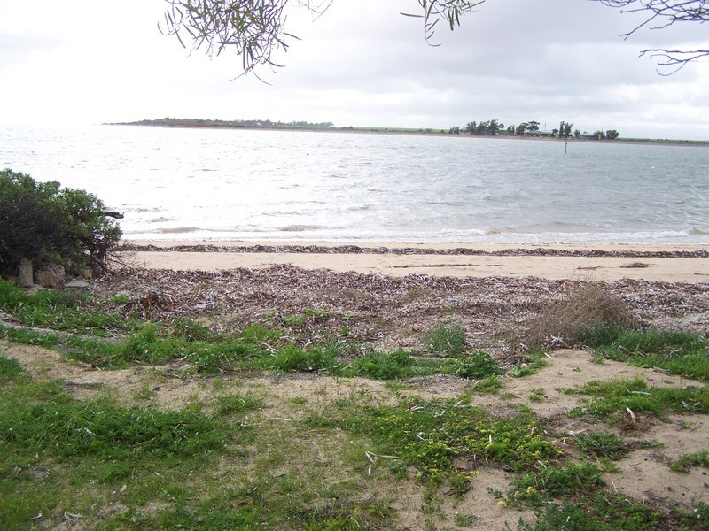 124 Whiting Road, Fisherman Bay SA 5522