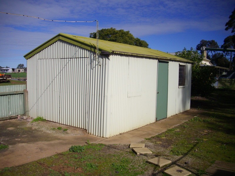 3 South Terrace, Laura SA 5480