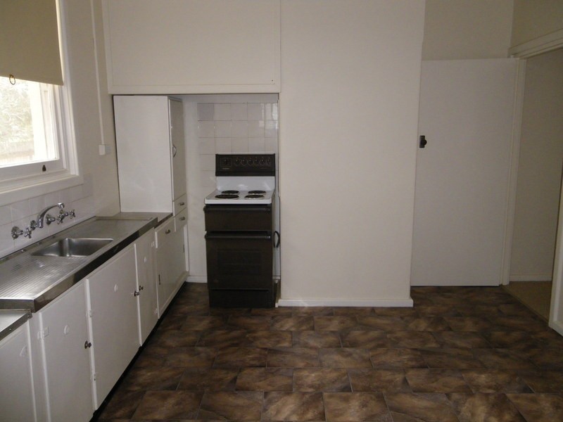 16 Mitchell Street, Crystal Brook SA 5523