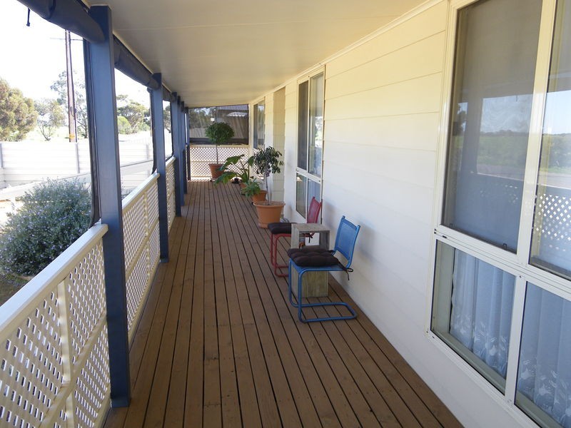 13 Binney Street, Crystal Brook SA 5523