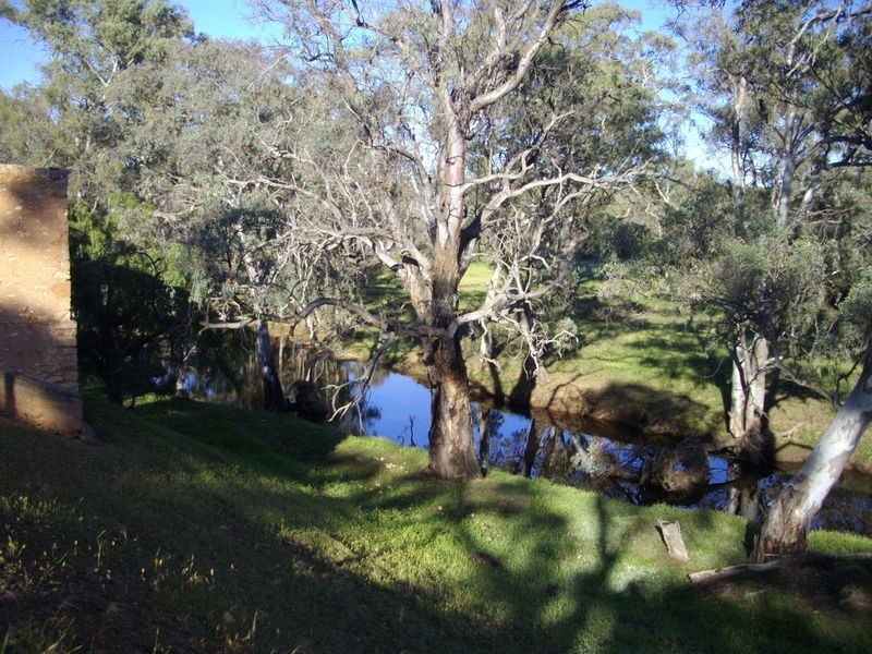 Stonehut Via Laura, Laura SA 5480