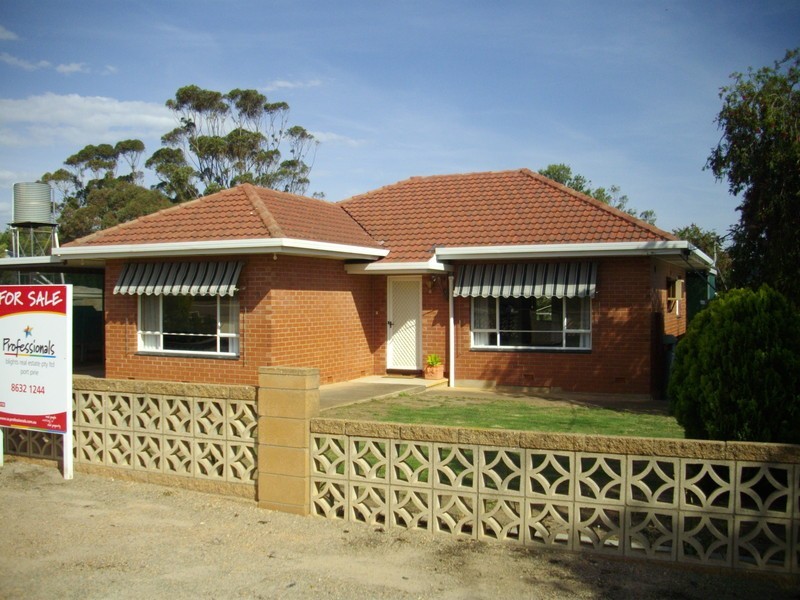 5 Fourth Street, Wirrabara SA 5481