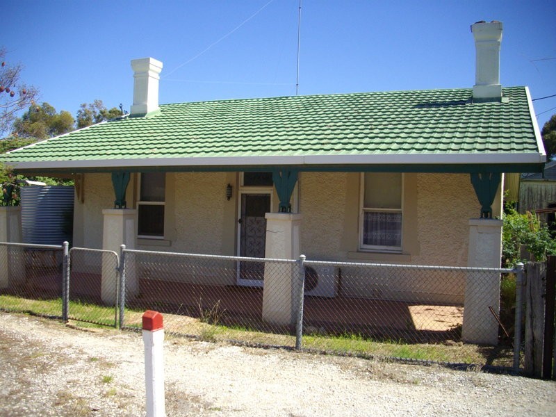 2 William Street, Laura SA 5480