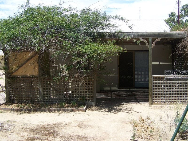 42 Trout Road, Fisherman Bay SA 5522