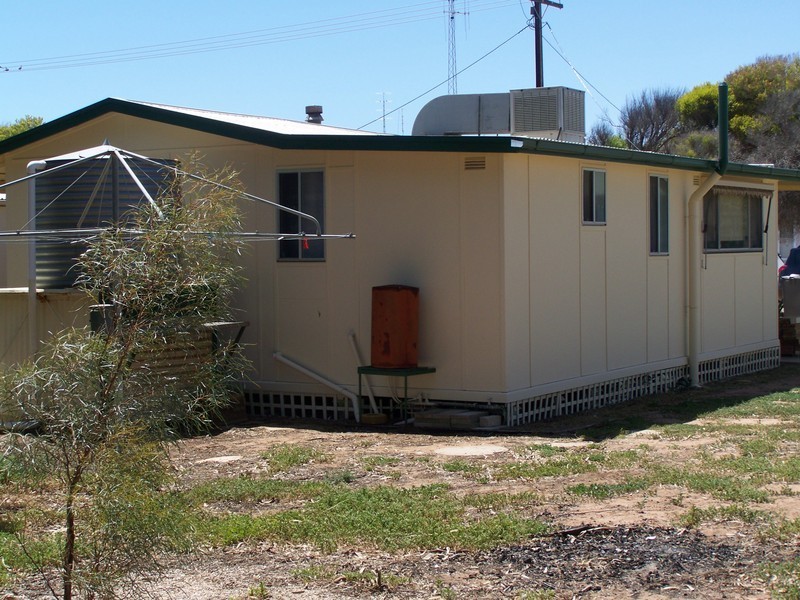 83-85 Dolphin Road, Fisherman Bay SA 5522