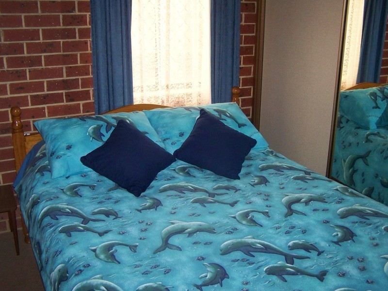 22 Dolphin Road, Fisherman Bay SA 5522