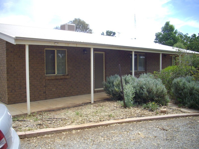 11 West Terrace, Laura SA 5480