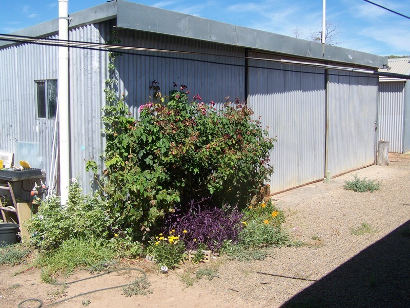 1 Dolphin Road, Fisherman Bay SA 5522