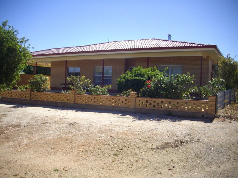 22 High Street, Wirrabara SA 5481