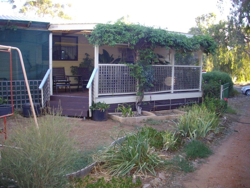 12 Sixth Street, Wirrabara SA 5481