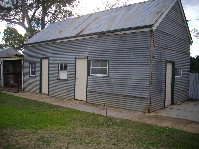 32 Fifth Street, Gladstone SA 5473