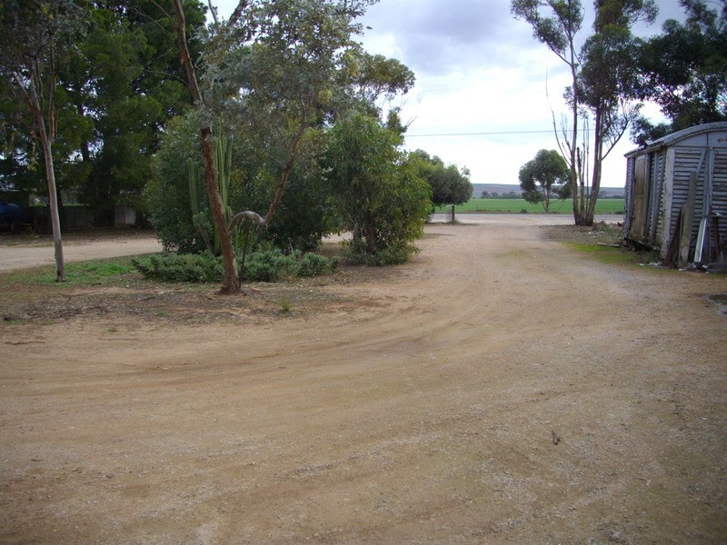 Cattletrack Road, Redhill SA 5521