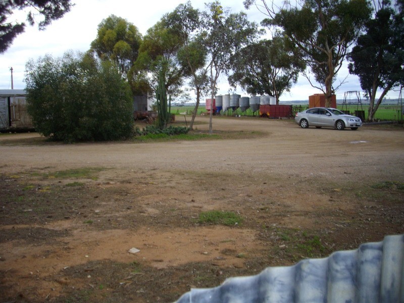 Cattletrack Road, Redhill SA 5521