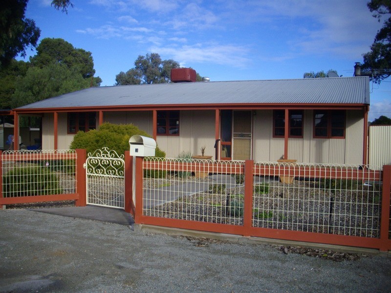 3 West Terrace, Laura SA 5480
