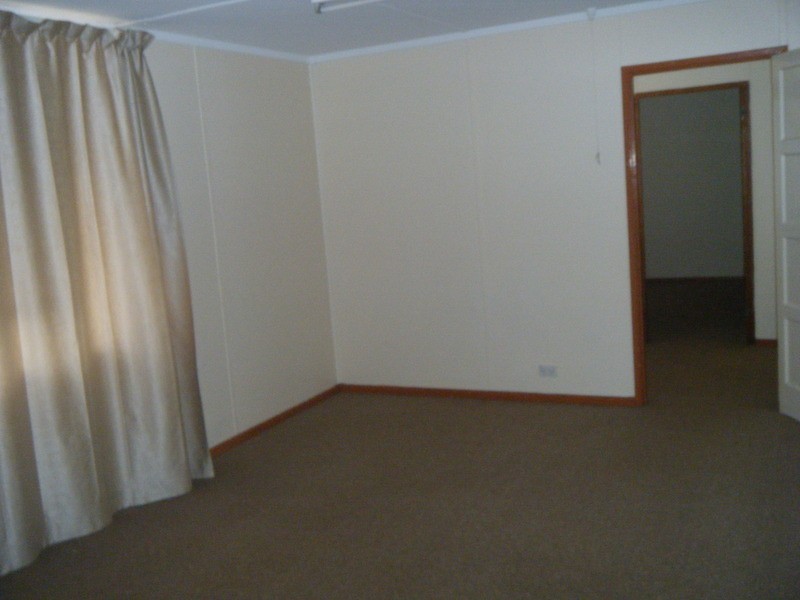 2 Wardshill Road, Port Broughton SA 5522