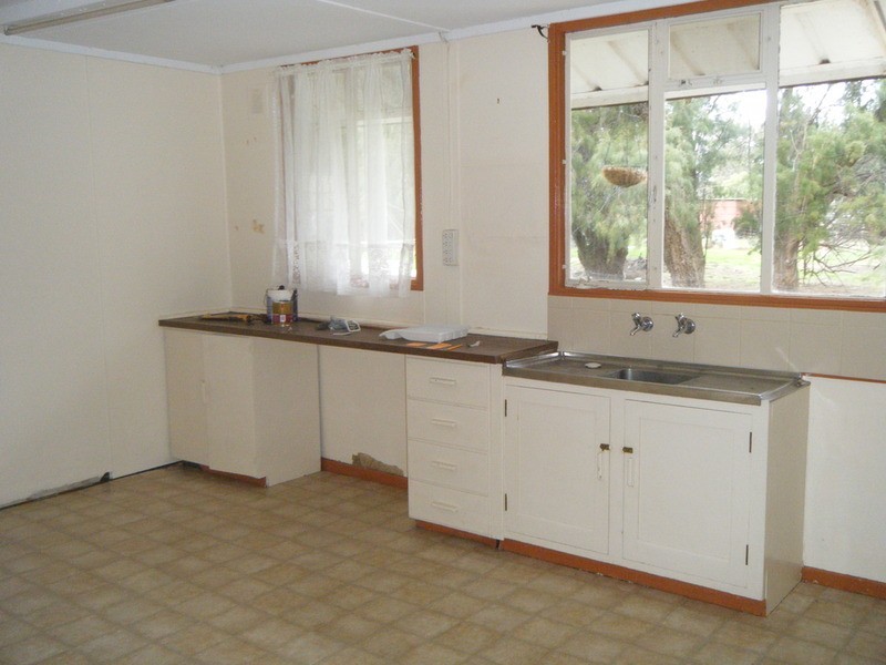 2 Wardshill Road, Port Broughton SA 5522