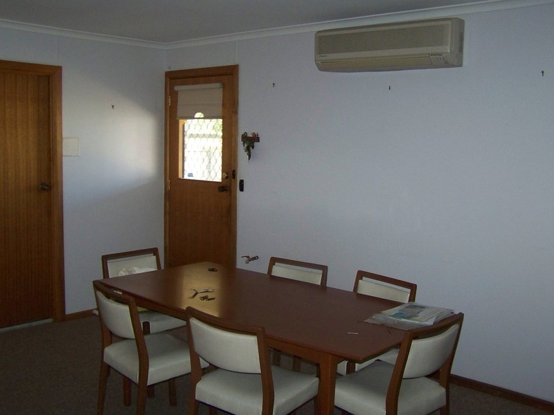 1 Dolphin Road, Fisherman Bay SA 5522